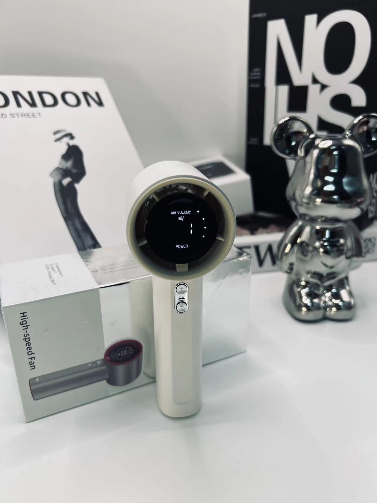 Damen Handlicher USB-Lüfter mit Temperaturanzeige Brehn