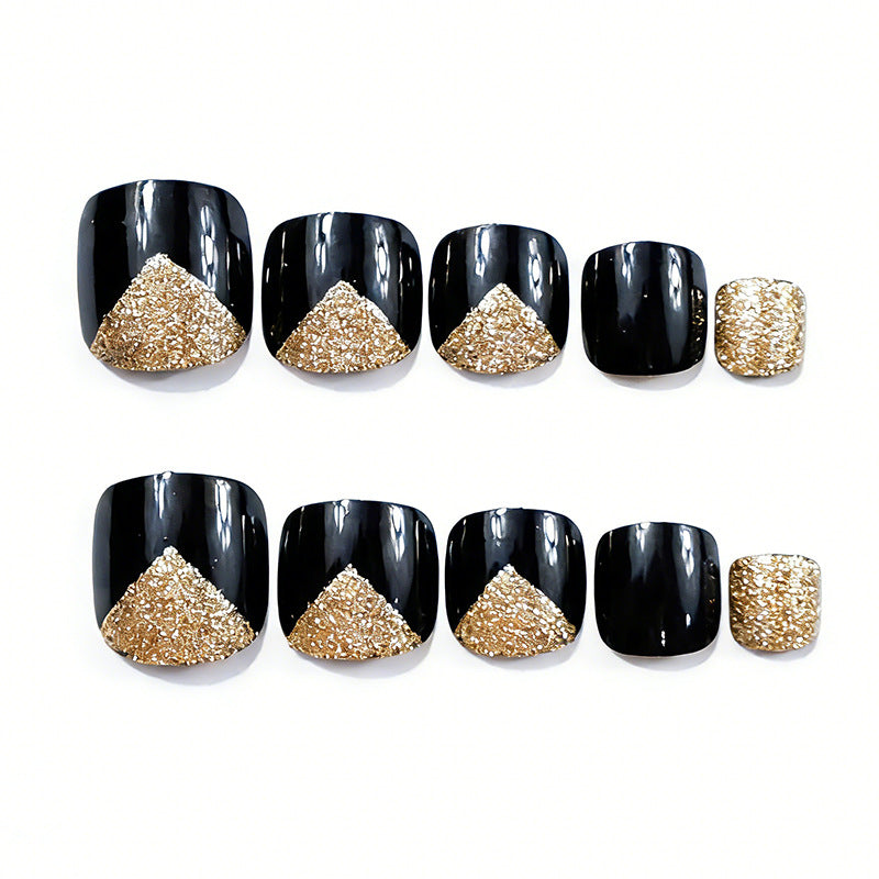 Stilvolle Pediküre Nagelkunst Brehn
