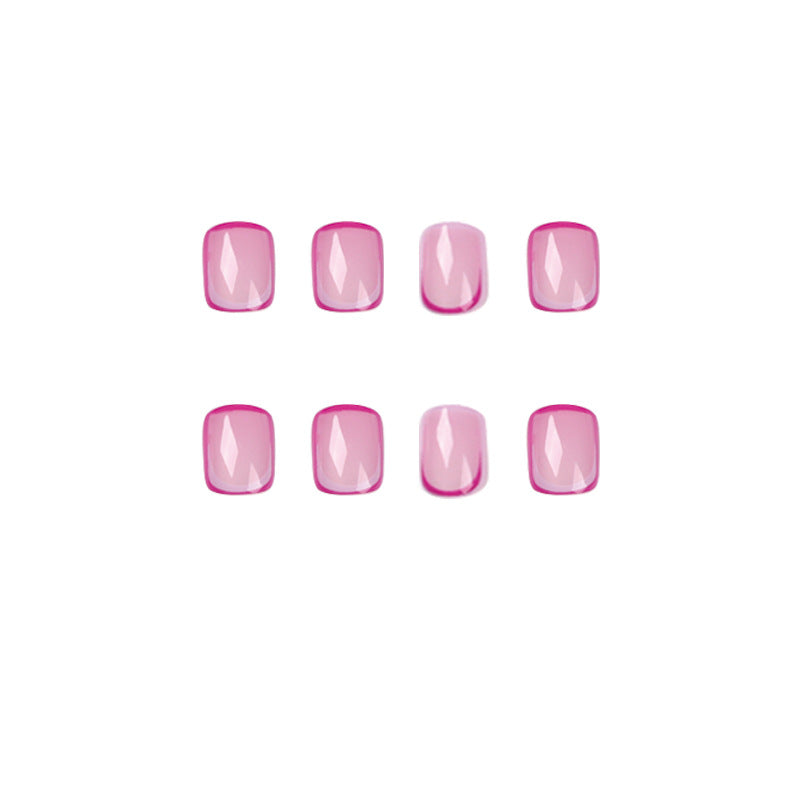 Elegante Nagelkunst mit modernem French-Tip Design Brehn