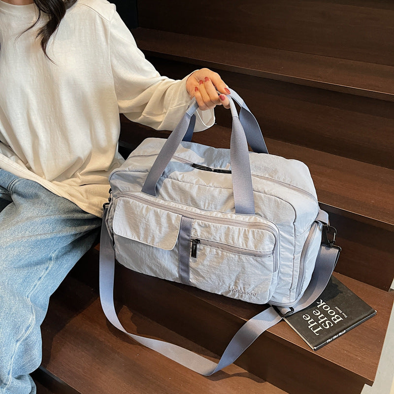 Damen Sportliche Reisetasche mit viel Stauraum und funktionalem Design Brehn