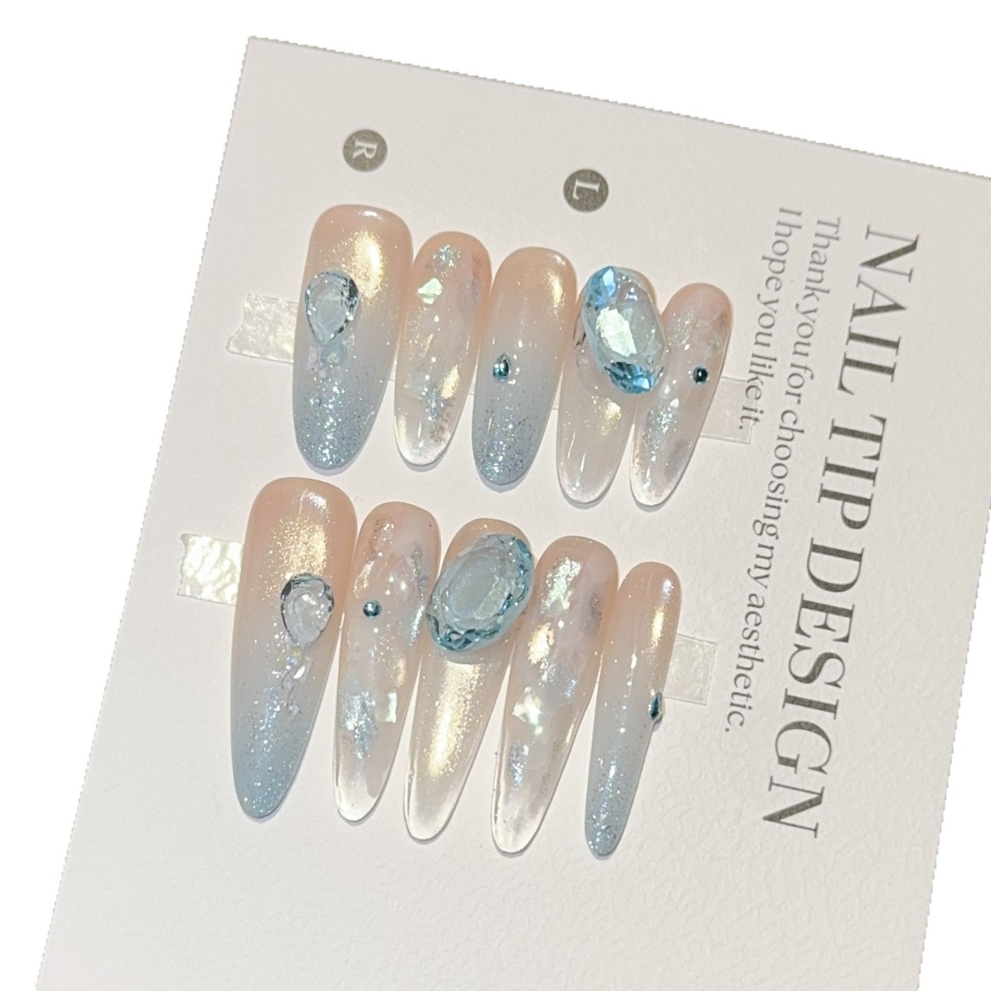 Kunstnägel mit Strass und Glitzereffekten Brehn