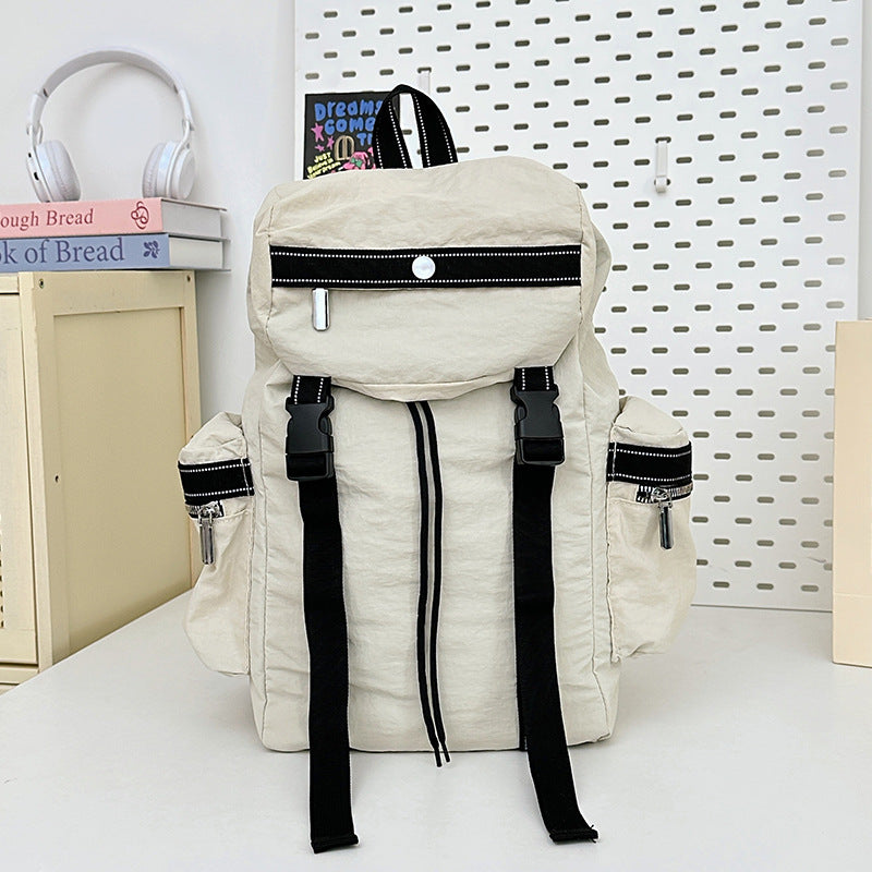 Vielseitiger Multi-Taschen Rucksack Brehn