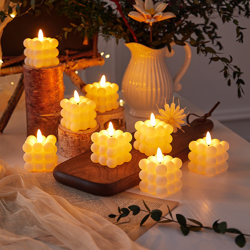 Elegante LED Teelichter mit geschwungenem Design Brehn