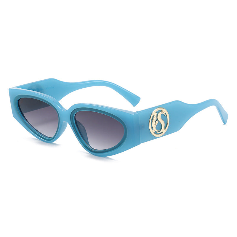 Damen Cat-Eye Sonnenbrille mit luxuriösem Rahmen und glamourösen Details Brehn