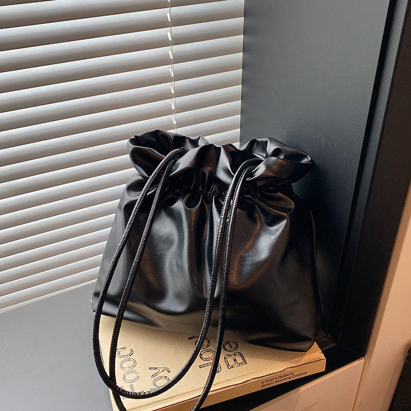 Funktionale Kordelzug-Handtasche