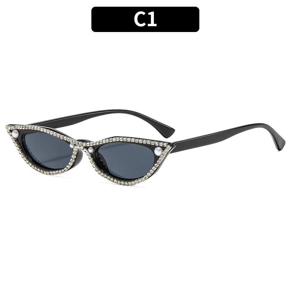 Vintage-inspirierte Strass Katze-Augen-Sonnenbrille