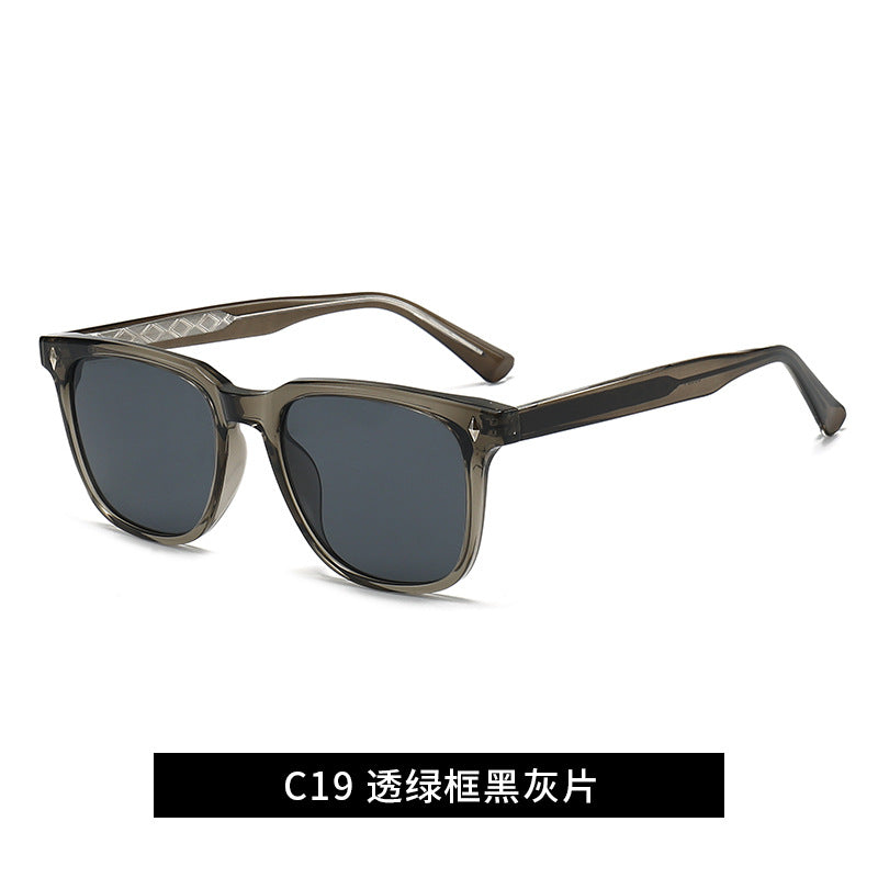 Damen modische Sonnenbrille mit stilvollem und robustem Rahmen Brehn