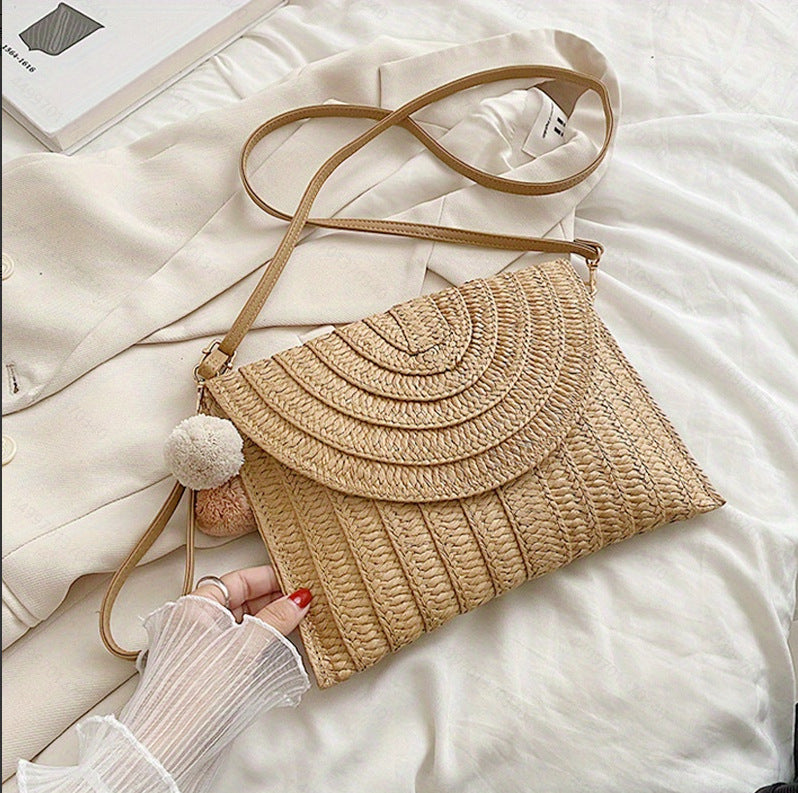 Handtasche Aus Hochwertigem Geflochtenem Bast mit Elegantem Klappenverschluss Brehn