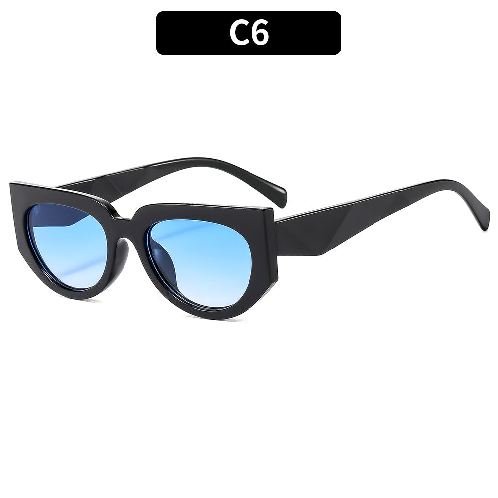 Skulpturale Katzenaugen-Sonnenbrille