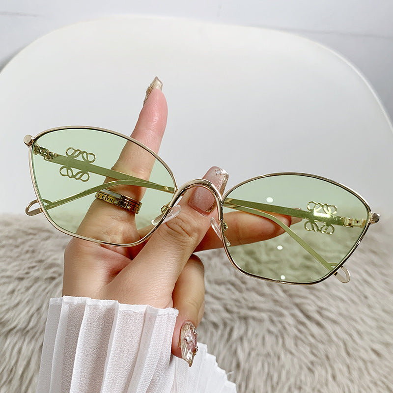 Damen modische Cat-Eye Sonnenbrille mit filigranem Metallrahmen Brehn