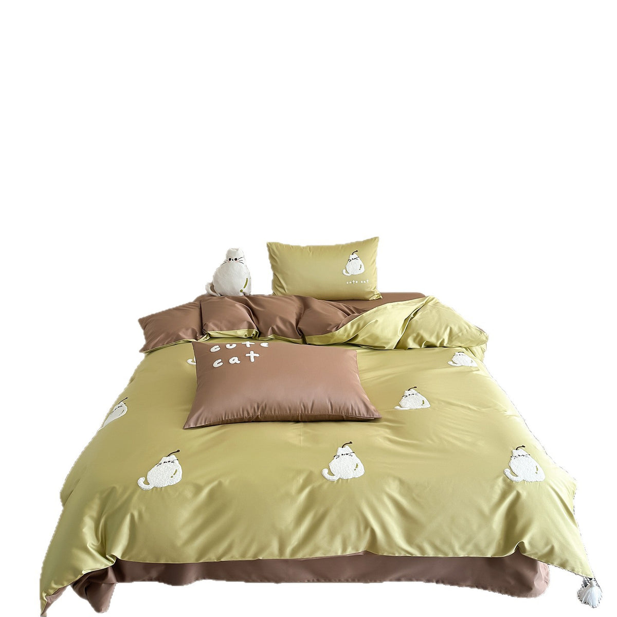 Besticktes süßes Katzen-Satin-Bettbezug-Set mit wendbaren Kissenbezügen