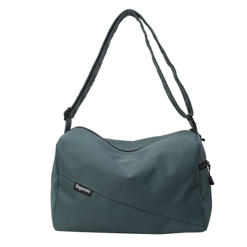 Designer Tragetasche Mit Einzigartigem Schnitt Brehn