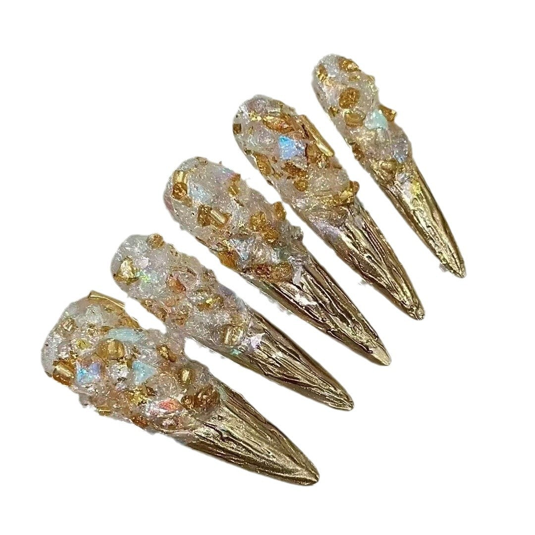 Elegante 3D Gold-Akzent Press-On Nagel Set Brehn