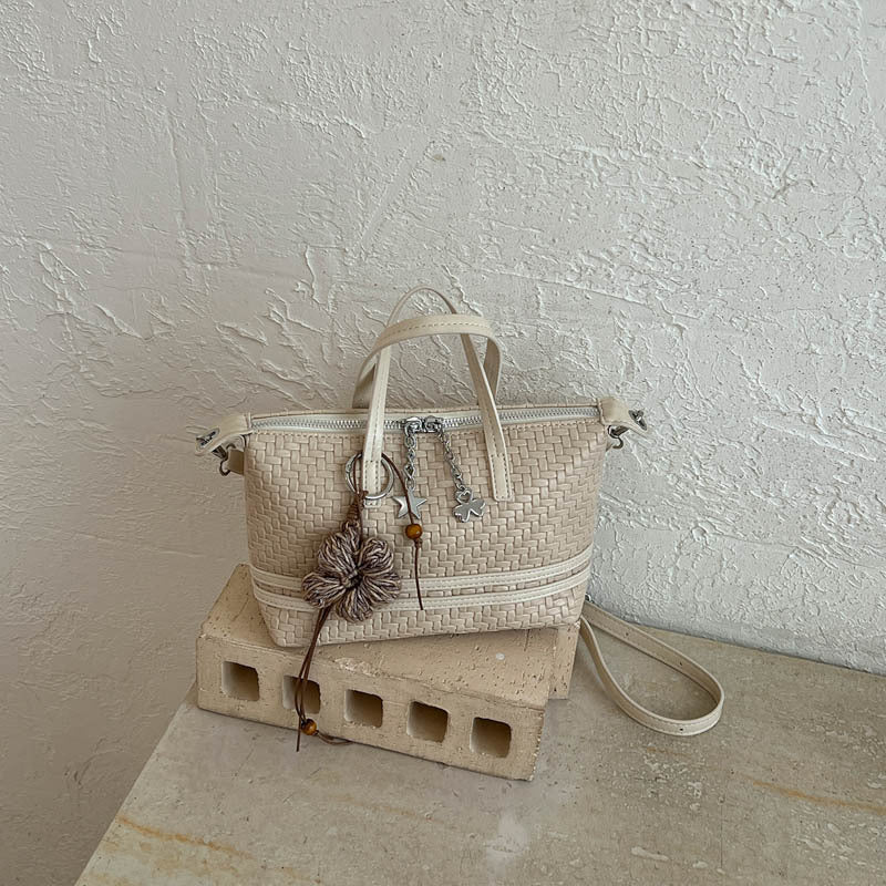 Woven Texture Handtas