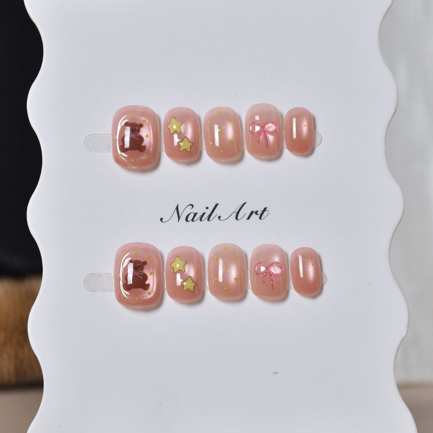 Verspielt Press-On Nagelkunst Brehn