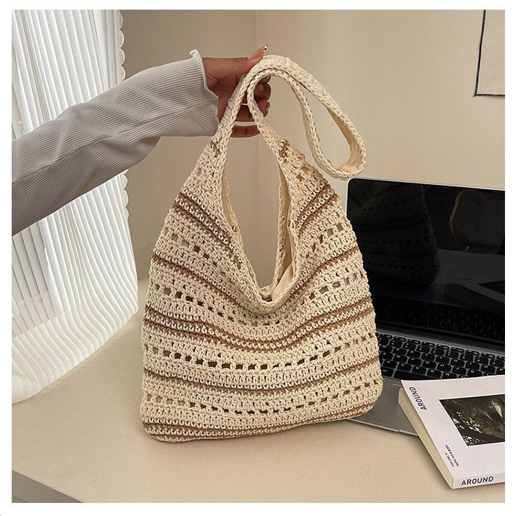 Makramee Strandtasche mit Modernen Strukturdetails Brehn