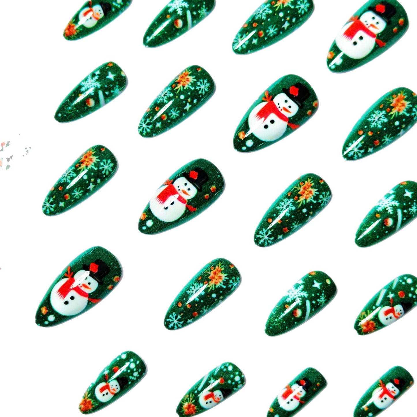 Kunstnägel mit Festlichem Schneemann-Design Brehn