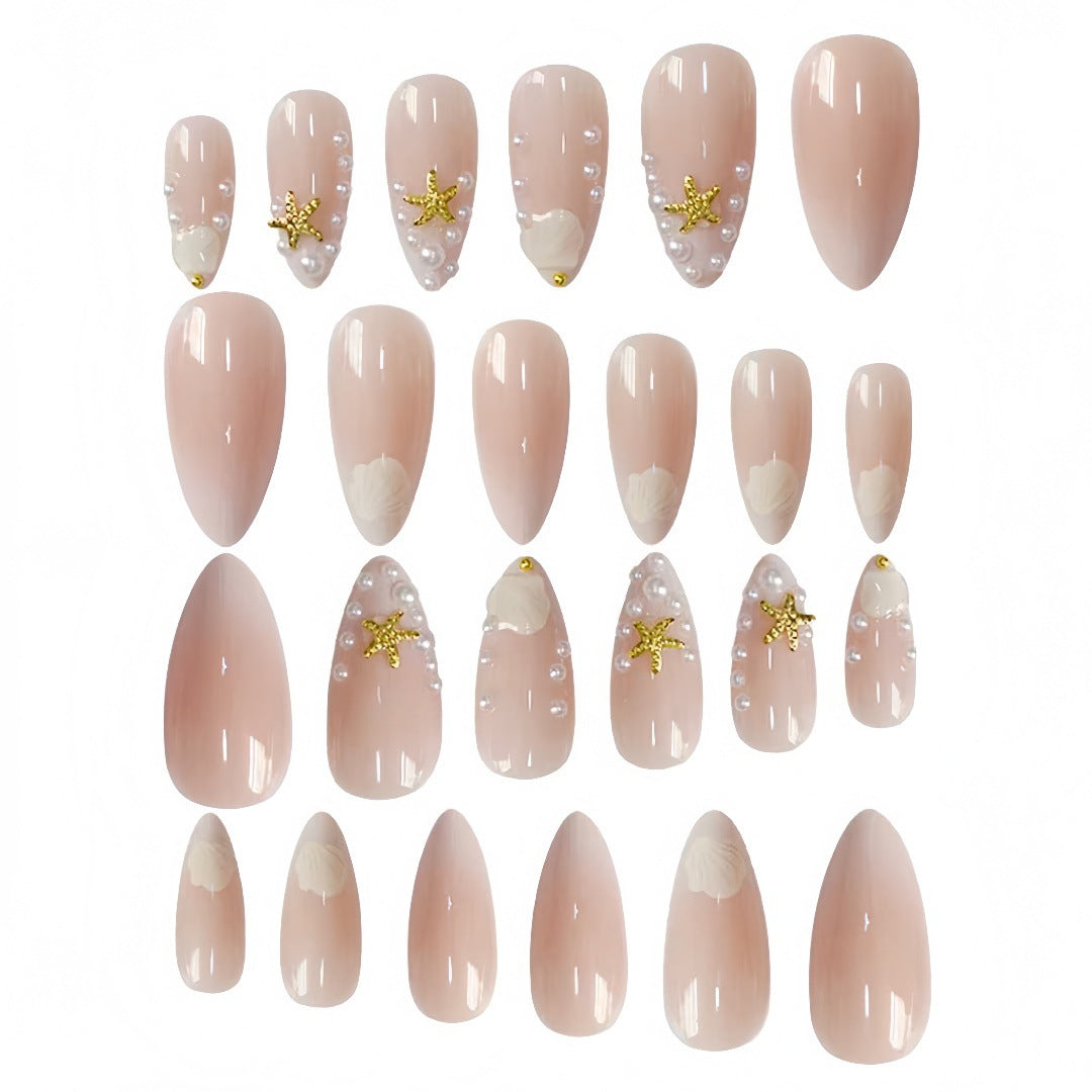 Shell-Inspirierte Nail Art Extensions Brehn