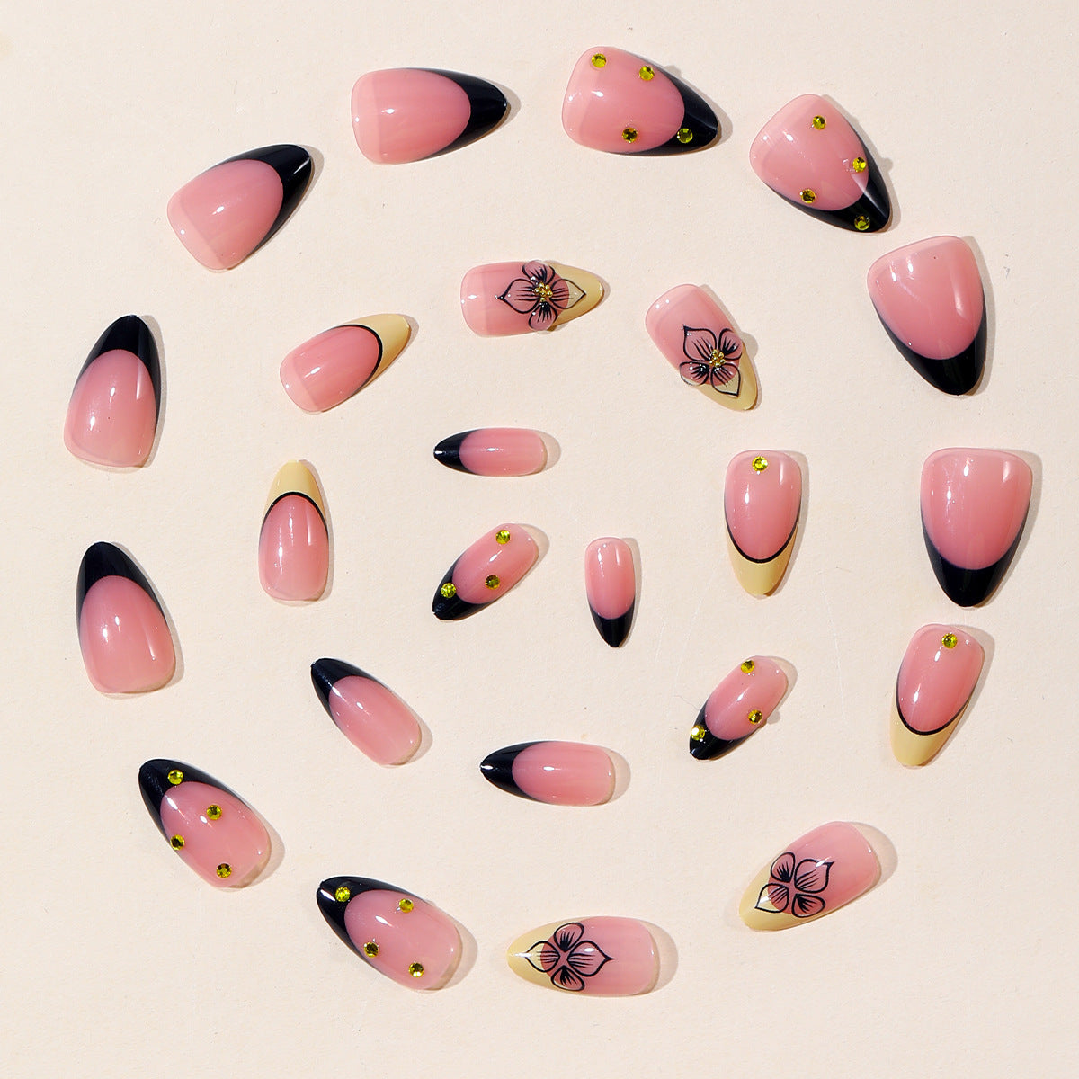 Künstlerisches Floral Design Nagelkunst Brehn