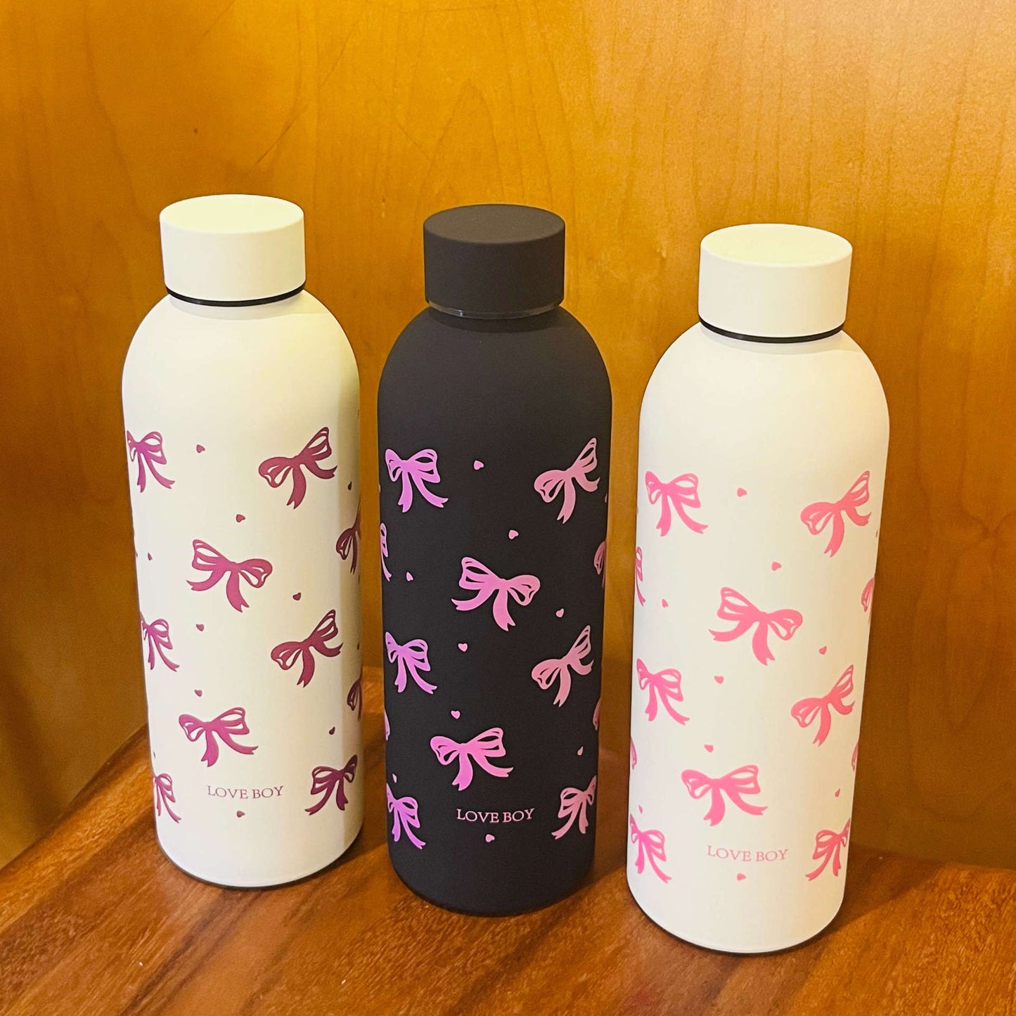 Damen isolierte Trinkflasche mit stilvollem Schleifenmotiv Brehn