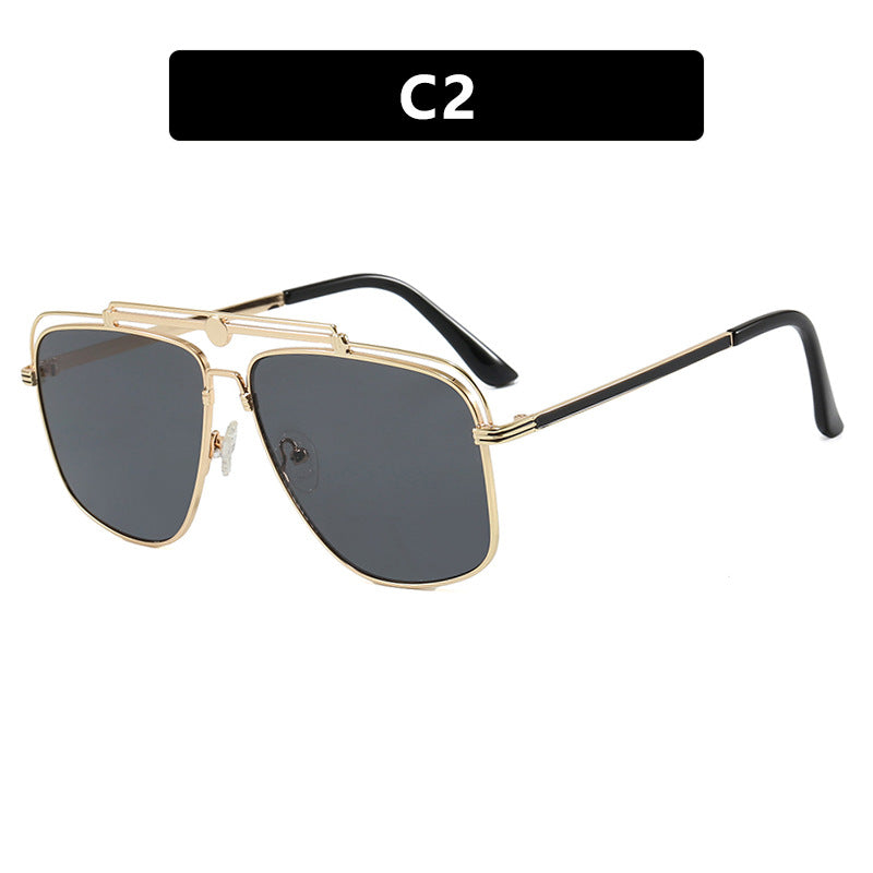 Damen elegante quadratische Sonnenbrille mit goldenen Akzenten Brehn