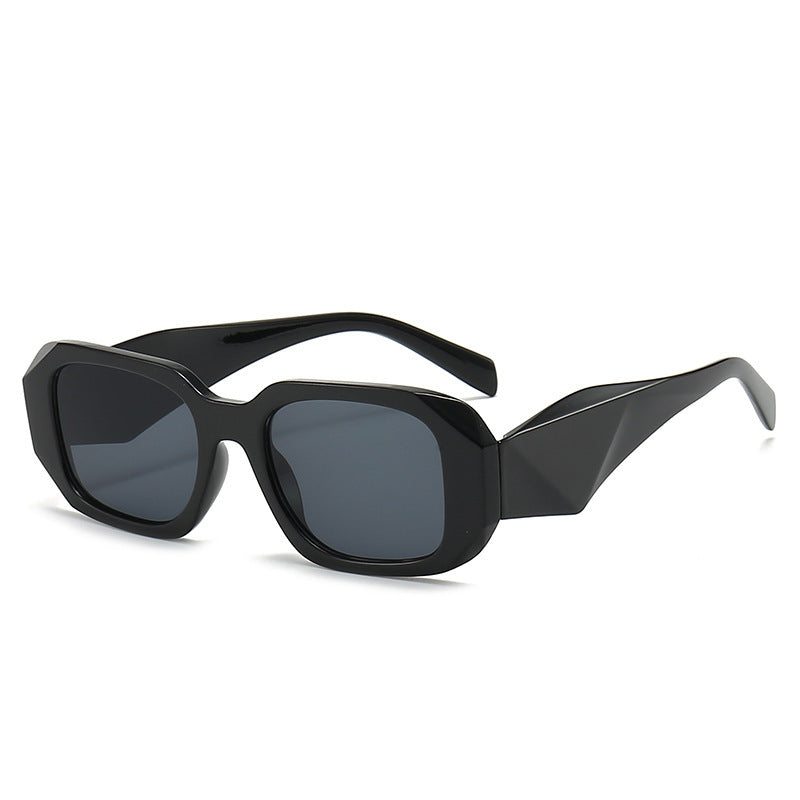 Zeitgenössische Übergroße Sonnenbrille