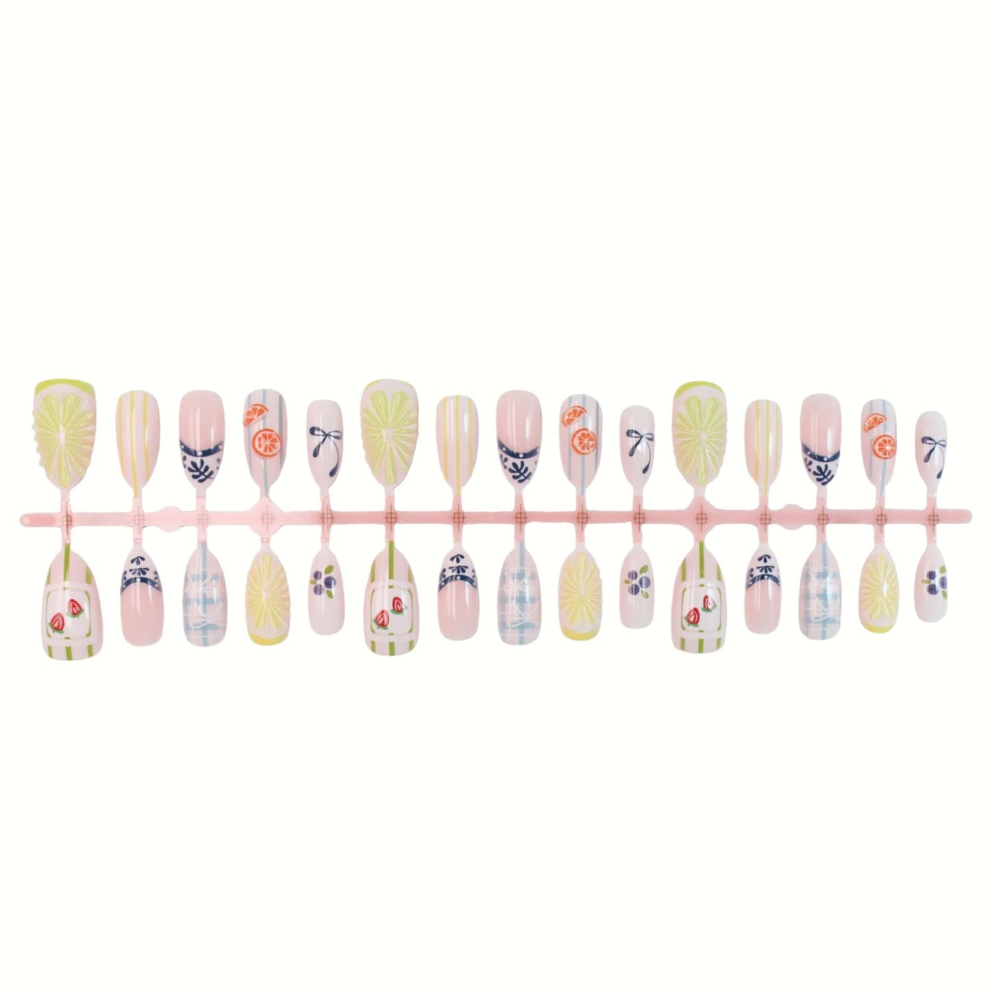 Artistic Press-On Nail Design Brehn