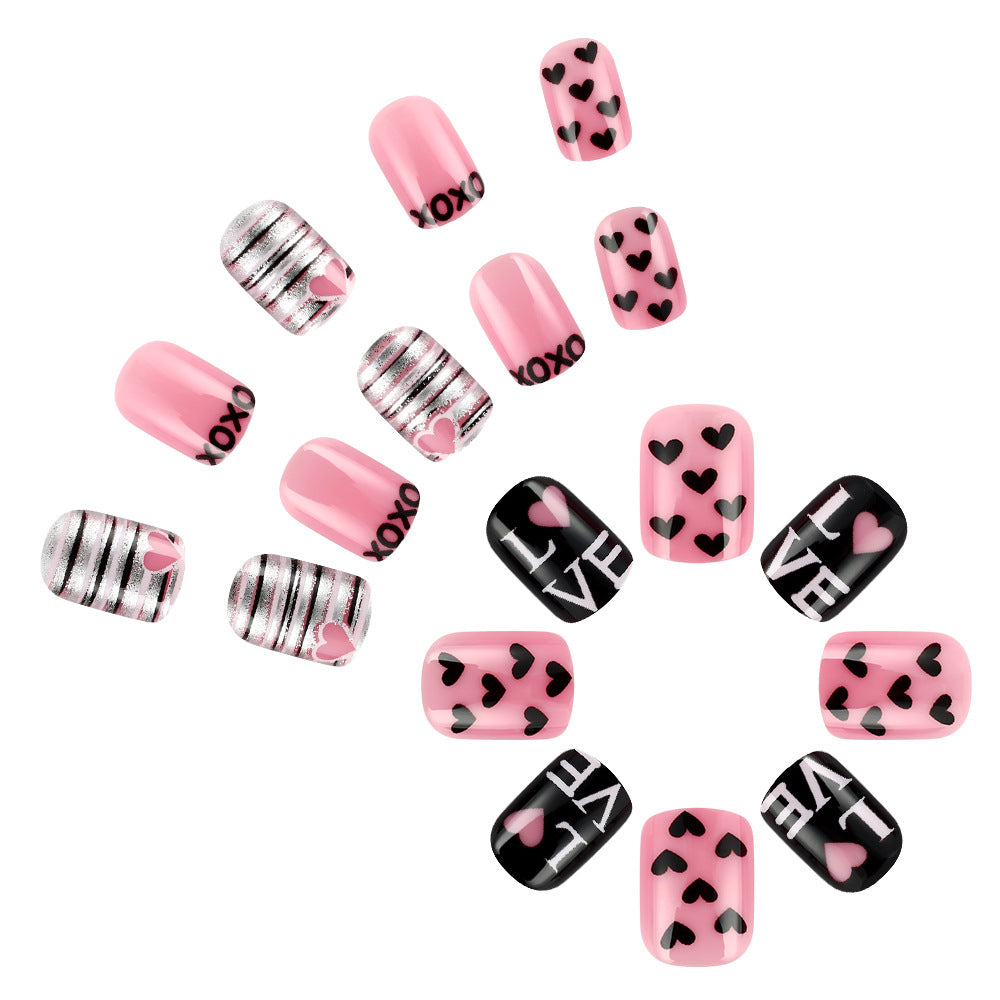 Dekoratives Press-On-Nagelkunst-Set mit Liebe- und Herzmustern Brehn