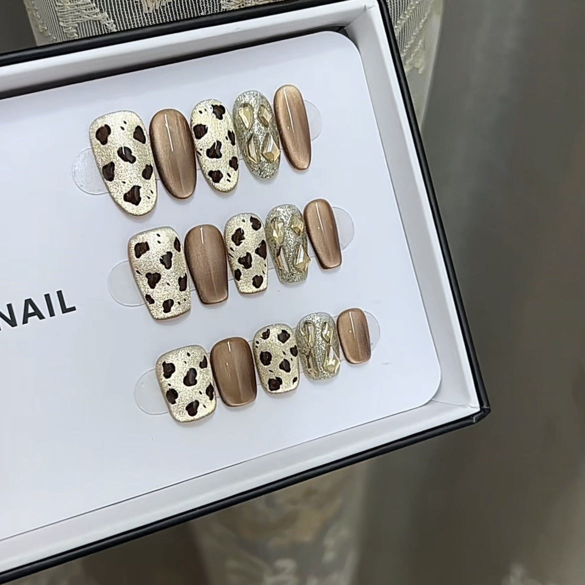 Artistic Glam Nail Kit Brehn