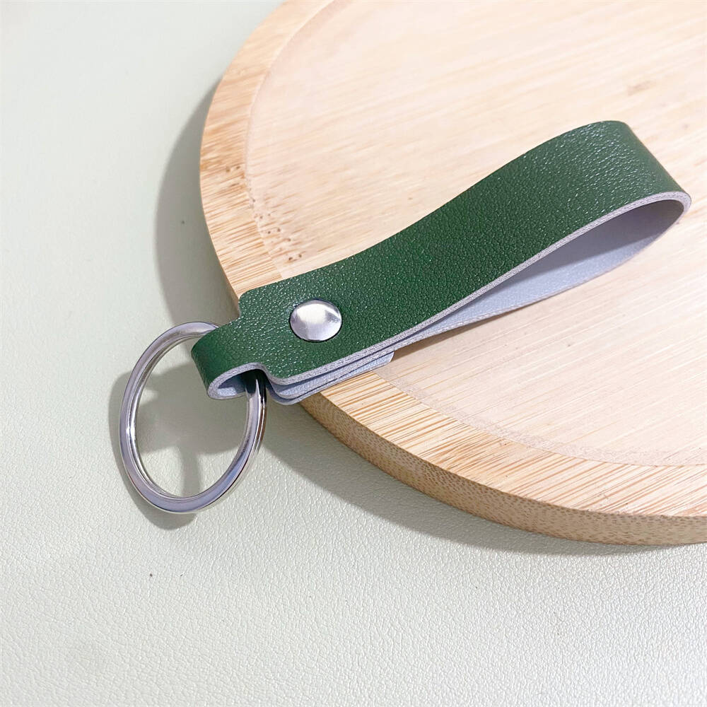 Stylischer Leder-Schlüsselanhänger Brehn