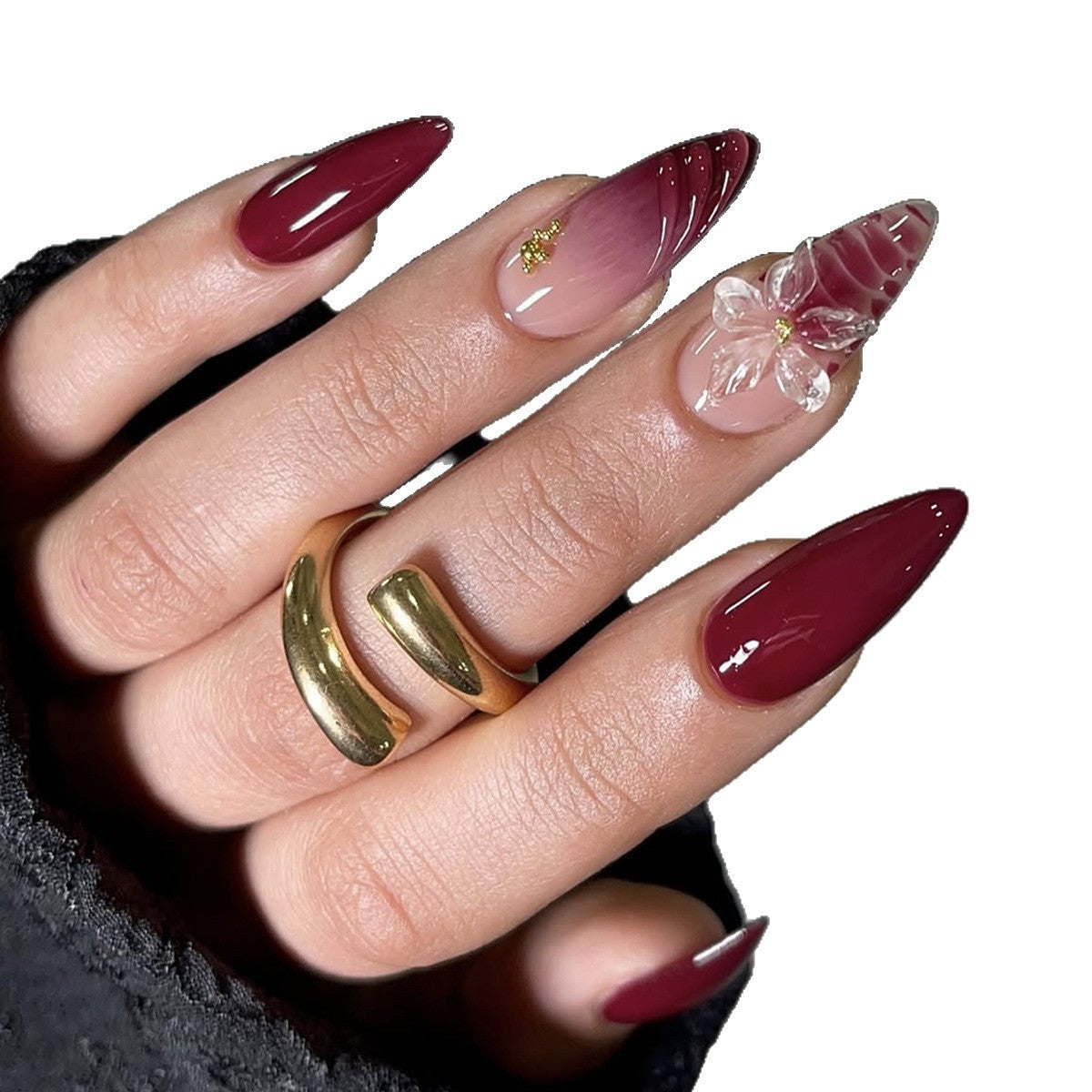Kunstnagelset mit modernem Spitzen-Design und eindrucksvoller Blütenapplikation Brehn