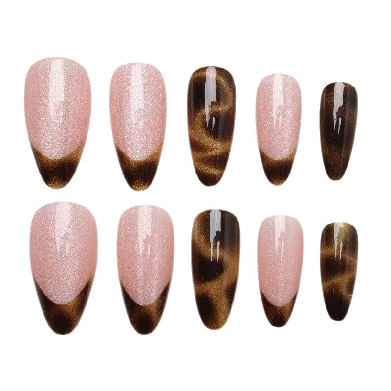 Kunstnägel mit eleganter Tortoiseshell-Spitzen Brehn