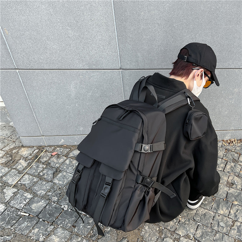 Urbaner Rucksack mit Mehrfachen Fächern Brehn