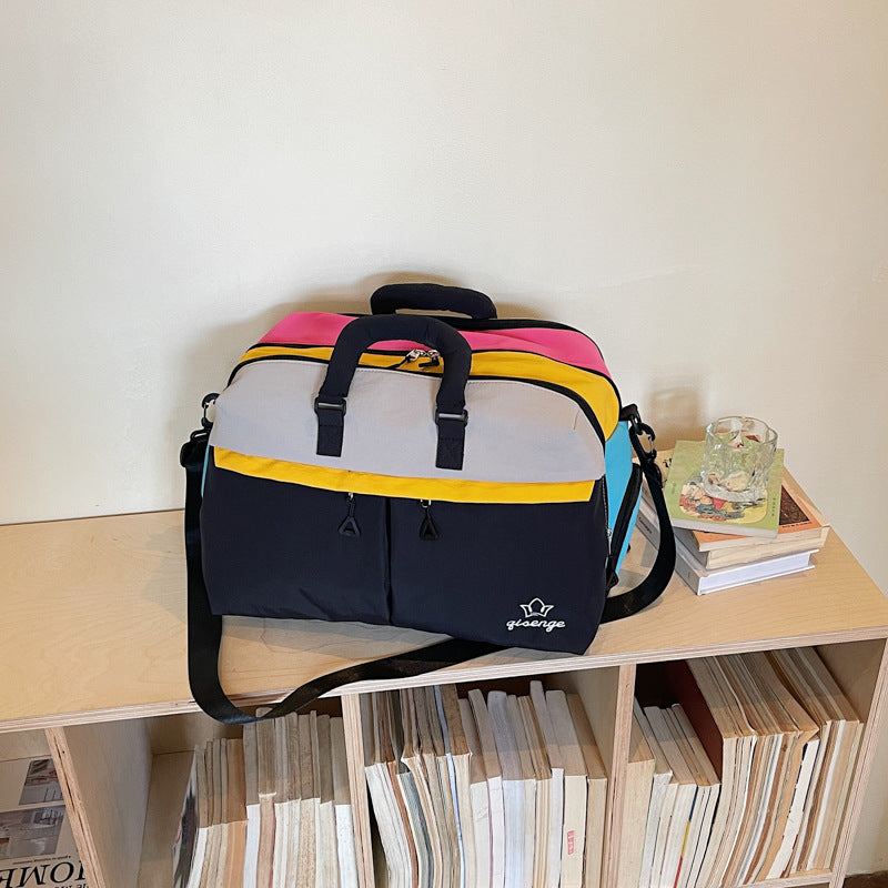 Vielseitige leichte Reisetasche