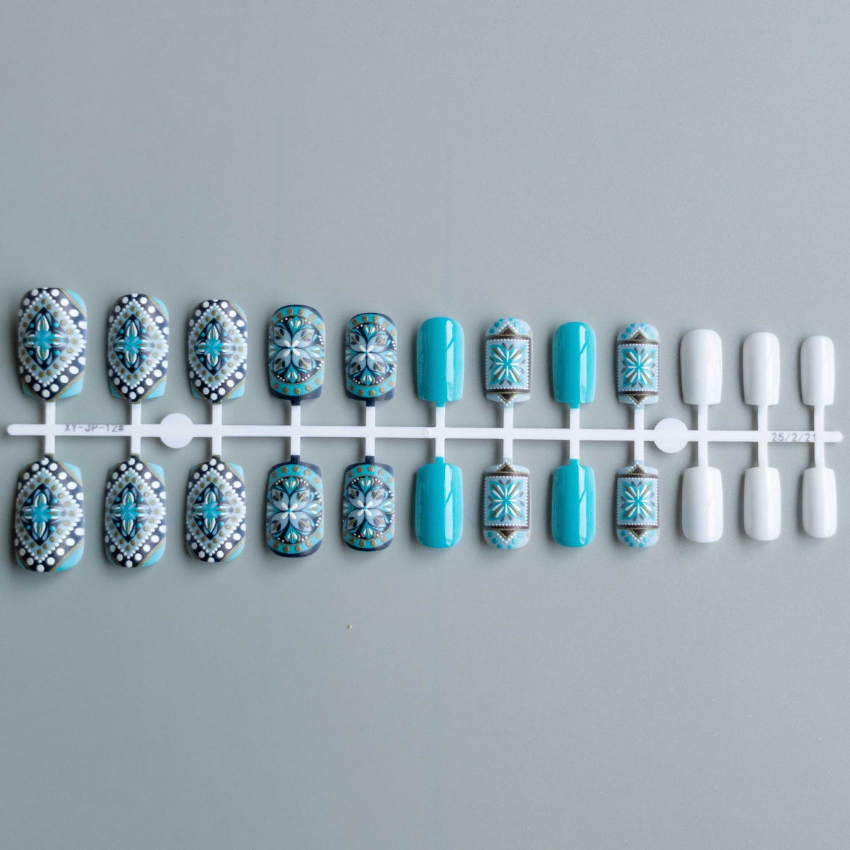 Künstlerisches Boho Nagelkunst Set