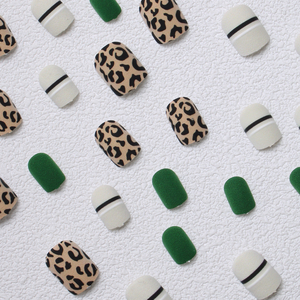 Trendige Nagelkunst Set Brehn