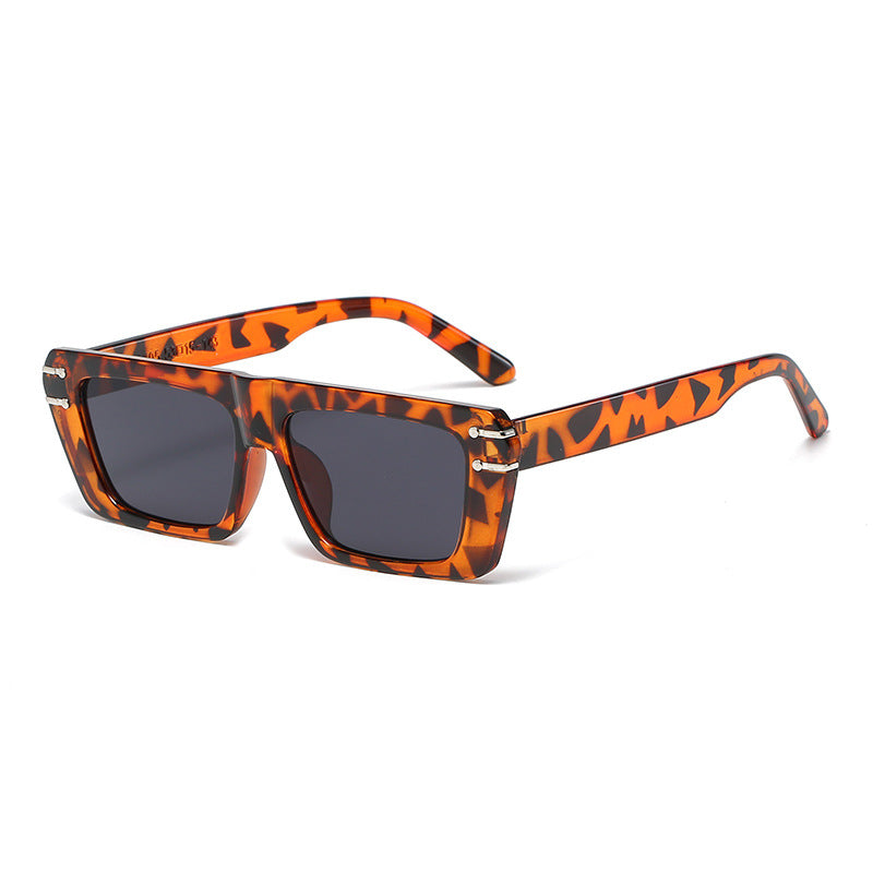 Modische eckige Sonnenbrille