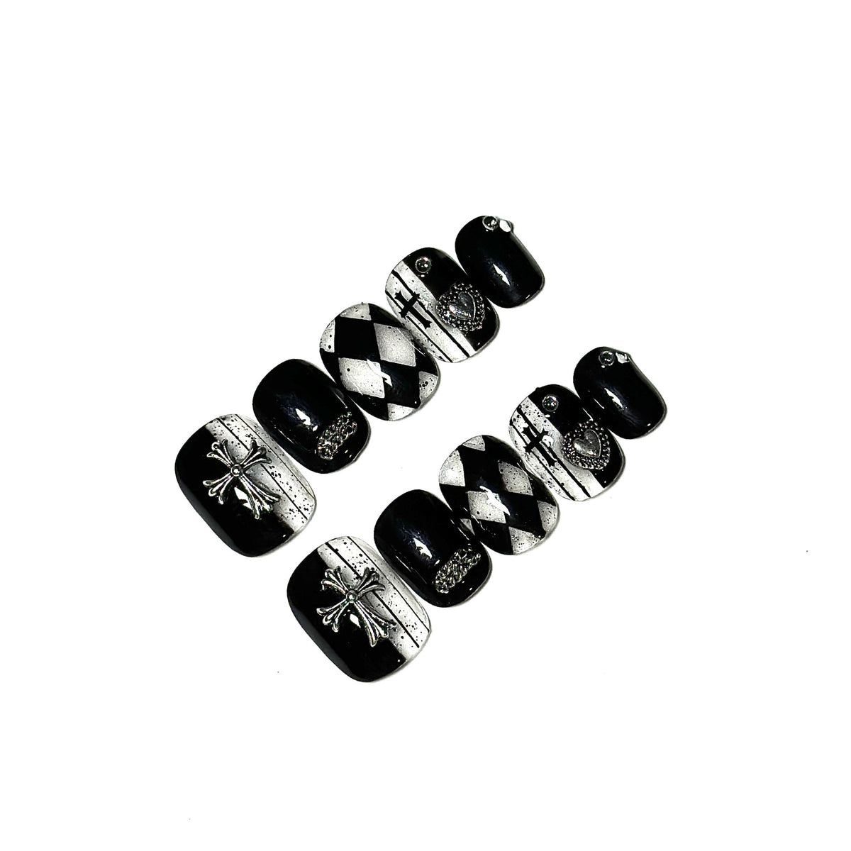 Künstlerisches Press-On-Nail-Set mit Gothic-Motiven