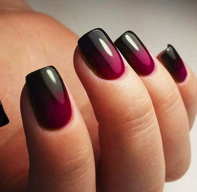 Stylische Ombre-Acryl-Nagelkunst Brehn