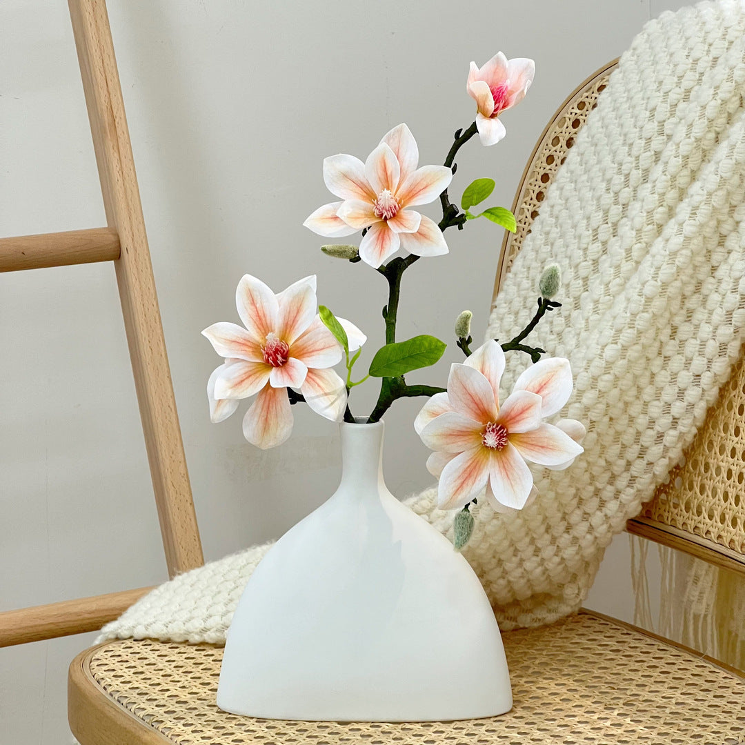 Dekorative künstliche Blumenarrangement