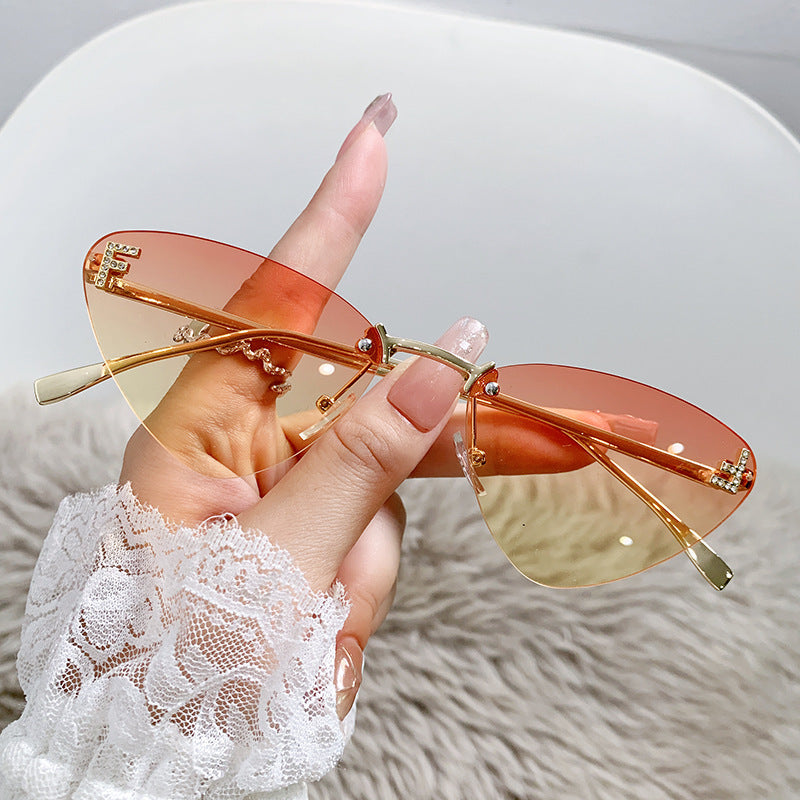 Damen Cat-Eye Sonnenbrille mit luxuriösem Dekor und UV-Schutz Brehn