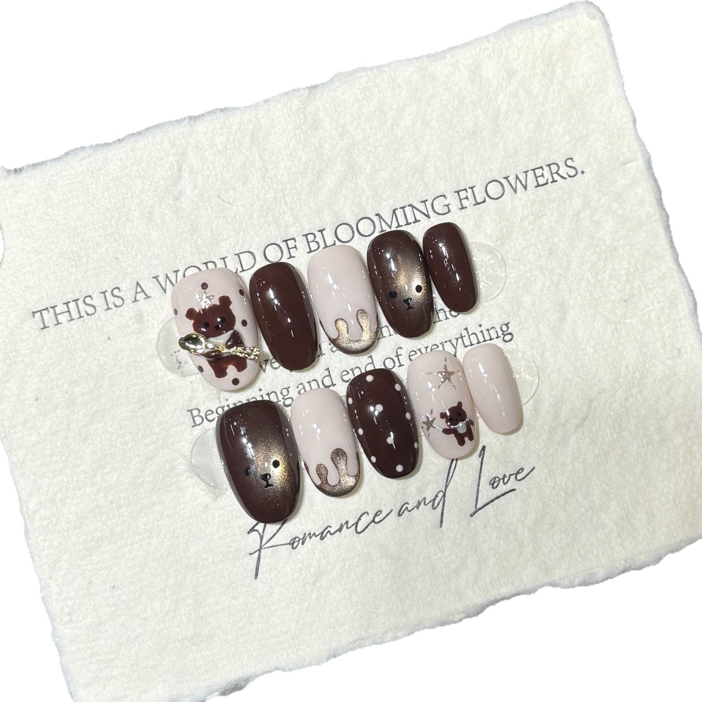 Verspieltes Tier-Themen Press-On Nagelkunst Set Brehn