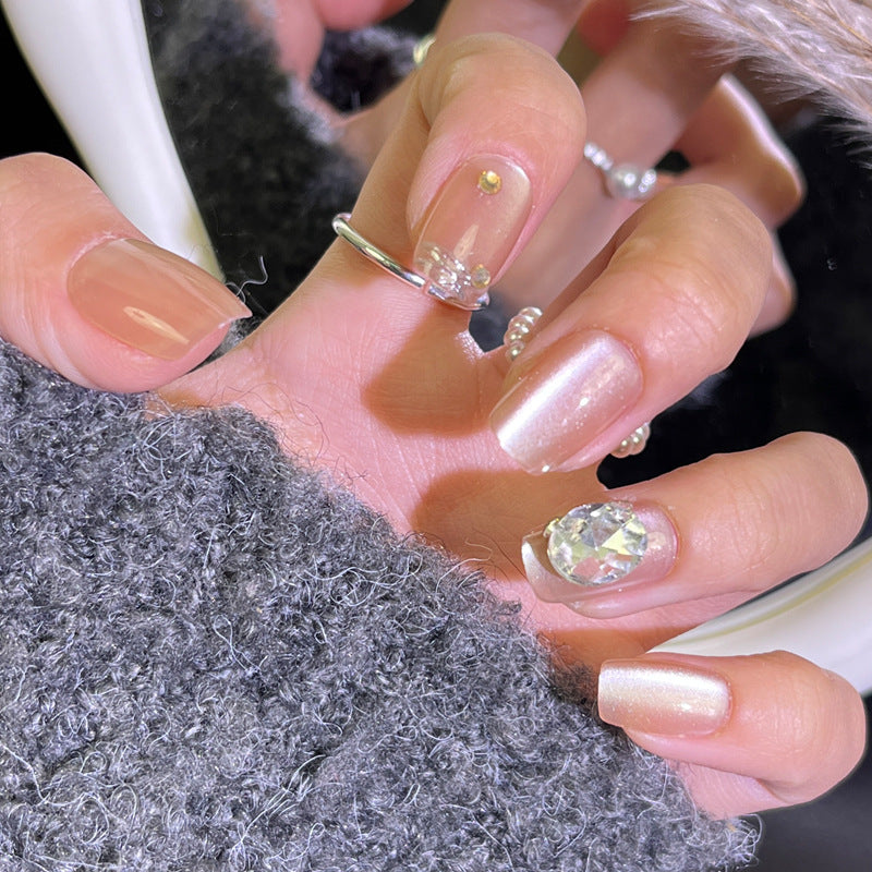 Deluxe Press-On Nagelset mit Edelsteinverzierungen Brehn