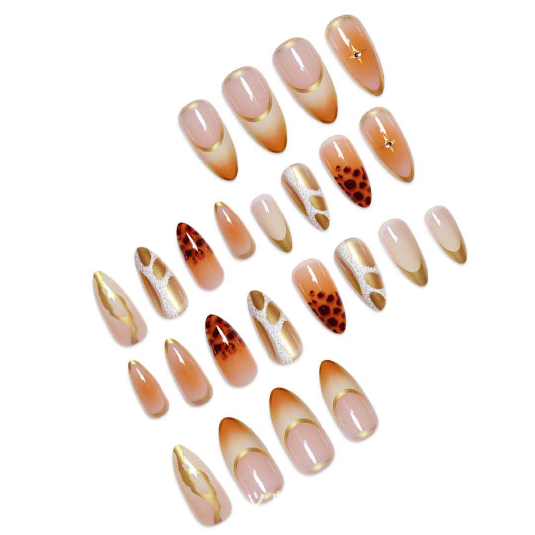 Premium Stiletto-Nagelverlängerungen mit künstlerischem Design Brehn