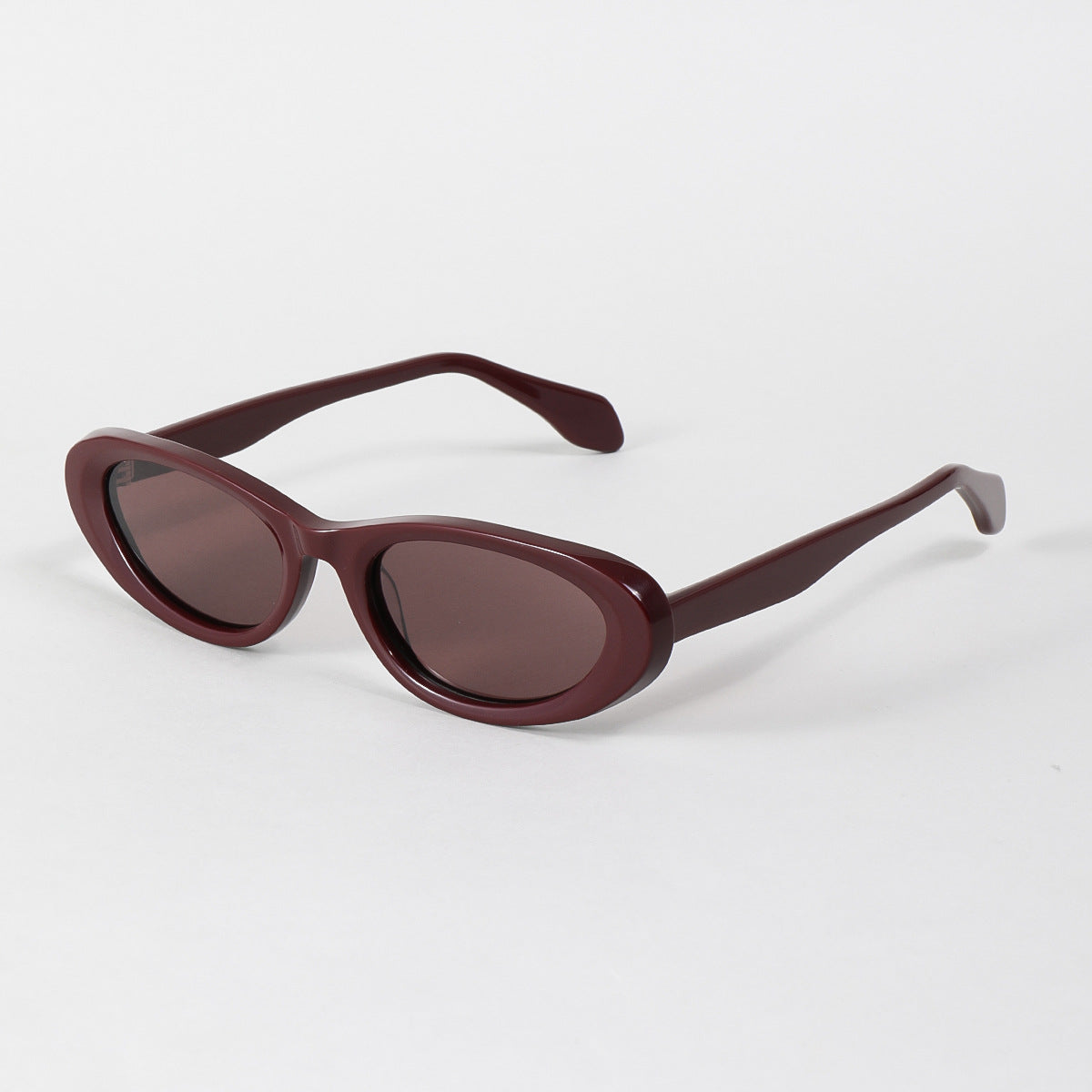 Damen Designer Sonnenbrille im modernen Oval-Design Brehn