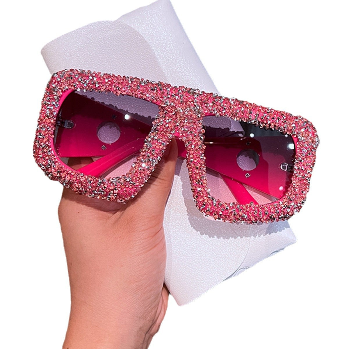 Damen Sonnenbrille mit extravaganten Strassdetails Brehn