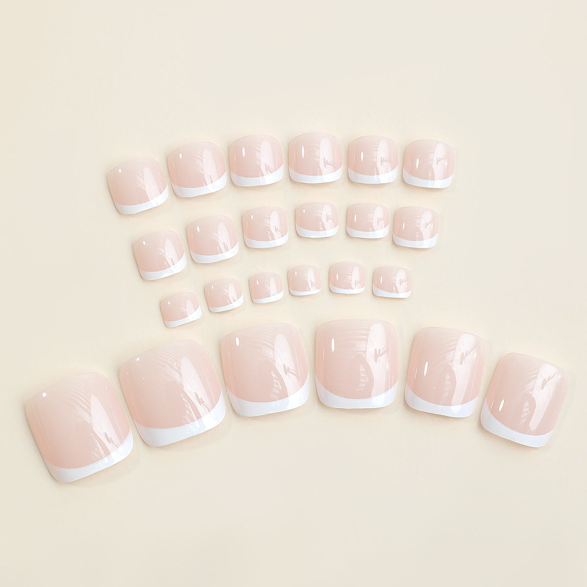 Premium Press-On Nail Kit mit elegantem Design Brehn