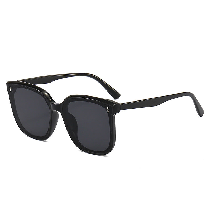 Übergroße quadratische Sonnenbrille