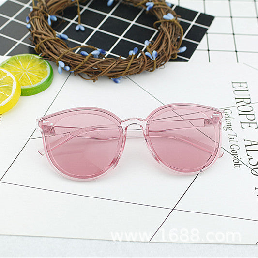 Damen elegante Sonnenbrille mit modernem Rahmen Brehn