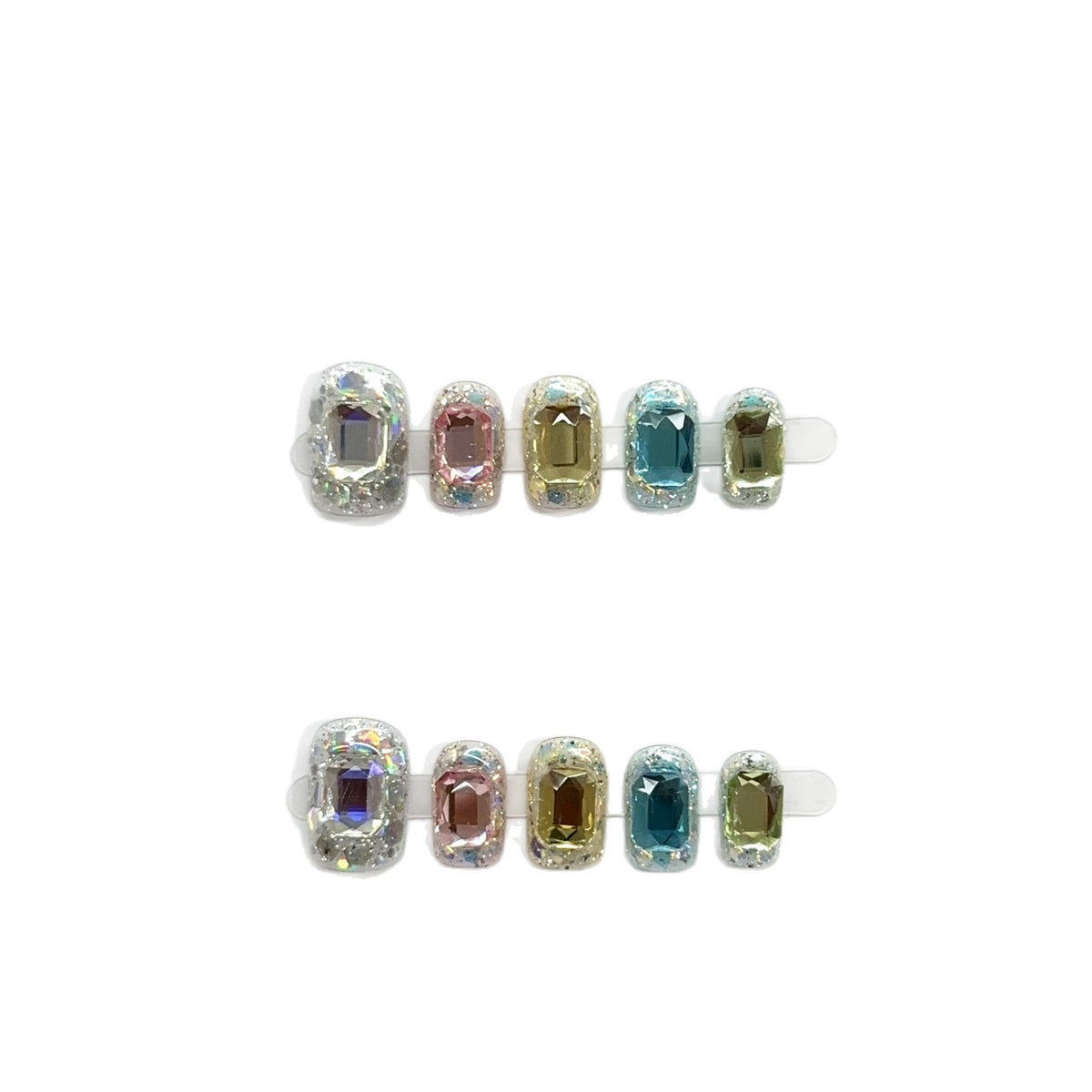 Luxuriöses mit Edelsteinen verziertes Nagelkunstset